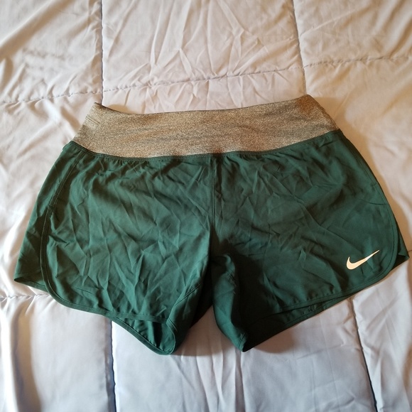 Nike Pants - Nike womens running dri fit shorts